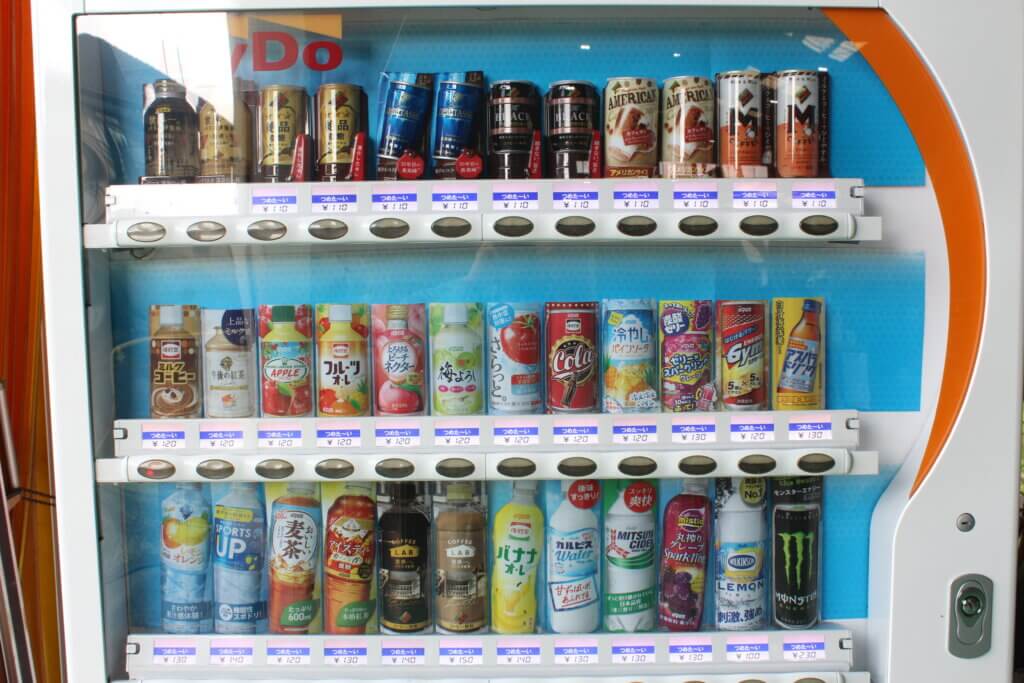 新しく設置したDyDo自販機