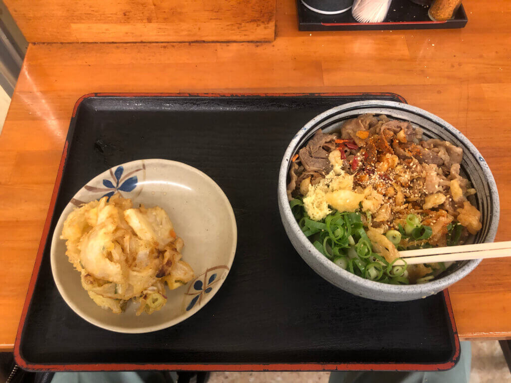 肉ぶっかけうどん