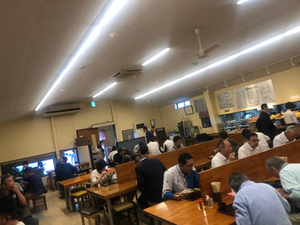 綿谷店内の様子